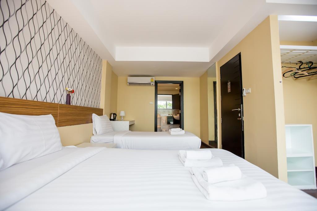 Snooze Hotel Thonglor Банкок Екстериор снимка