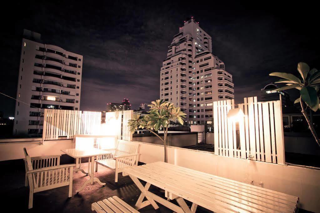 Snooze Hotel Thonglor Банкок Екстериор снимка